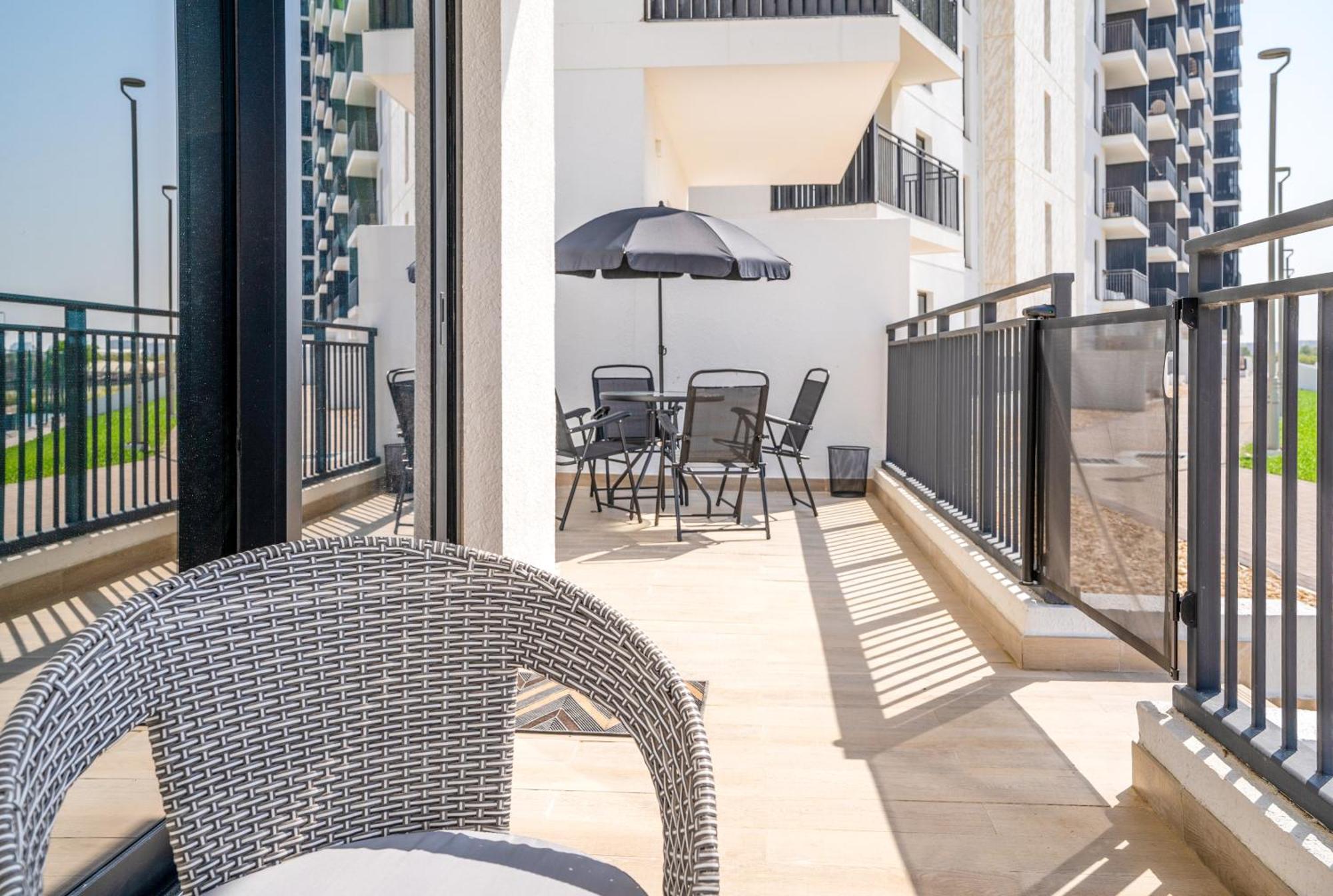 Zapbed House - Luxury Holiday Homes In Yas Island อาบูดาบี ภายนอก รูปภาพ